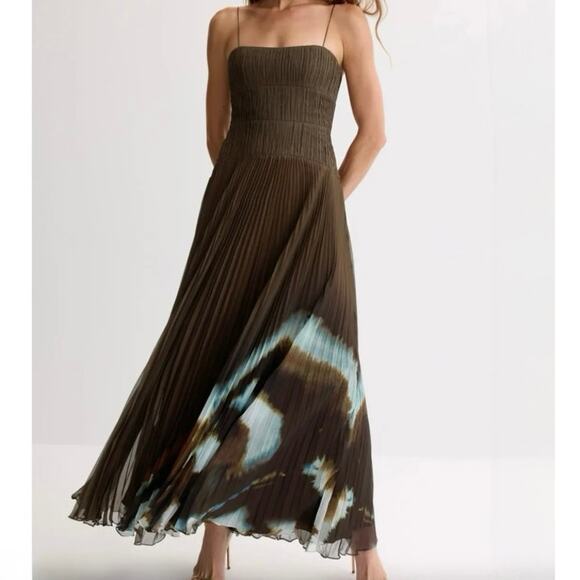 AMUR Dresses & Skirts - AMUR Sue Pleated Gown tie diy size 0